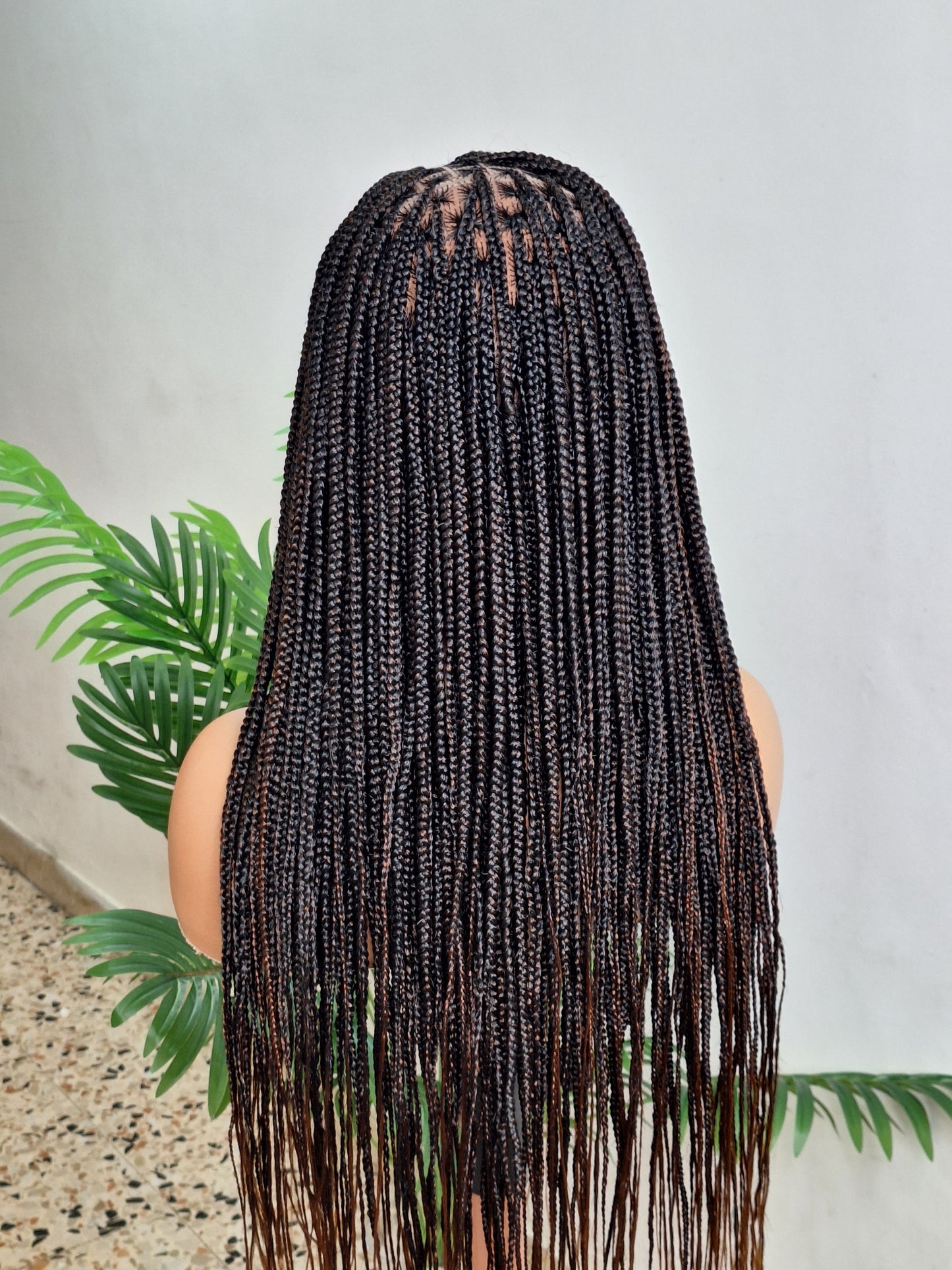 Knotless braided wig